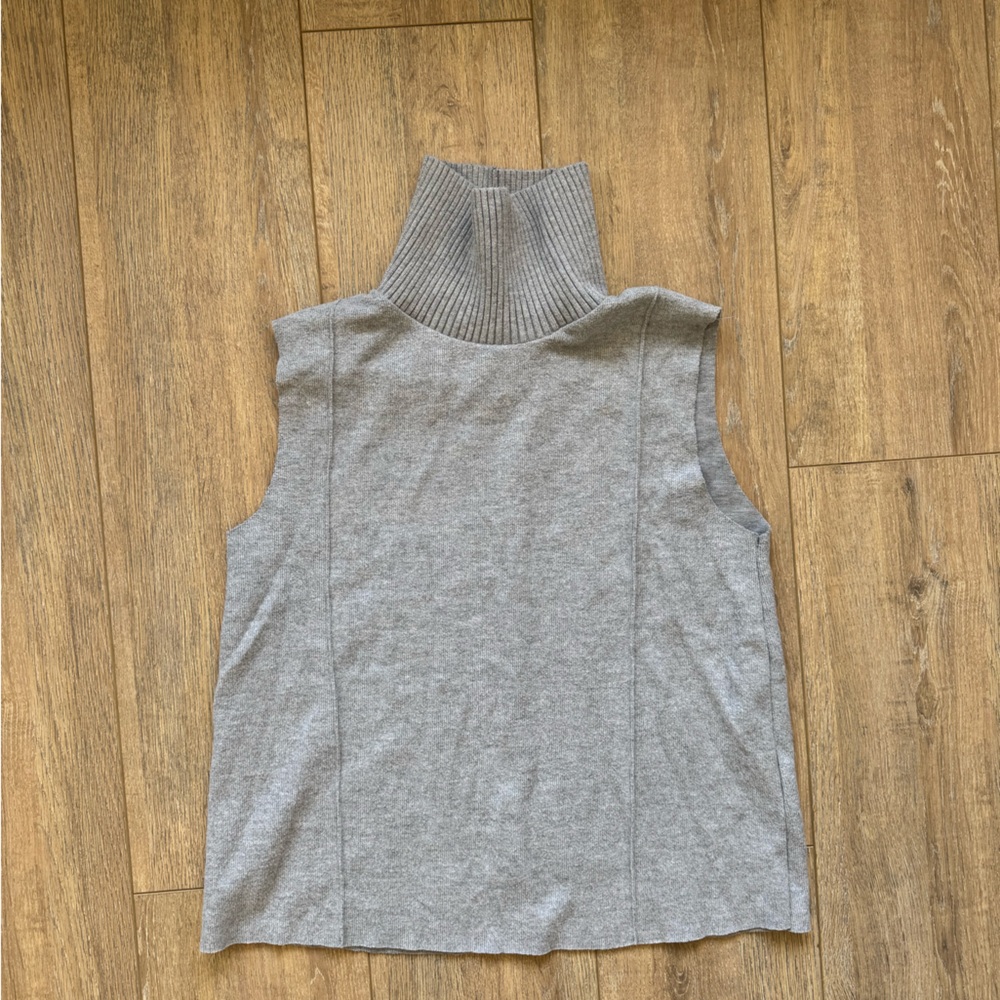 Zara Gray Sleeveless Turtleneck Sweater